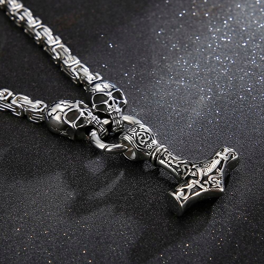 WISIOREK NORDYCKI THOR CZASZKI SPLOT KRÓLEWSKI Materiał stal