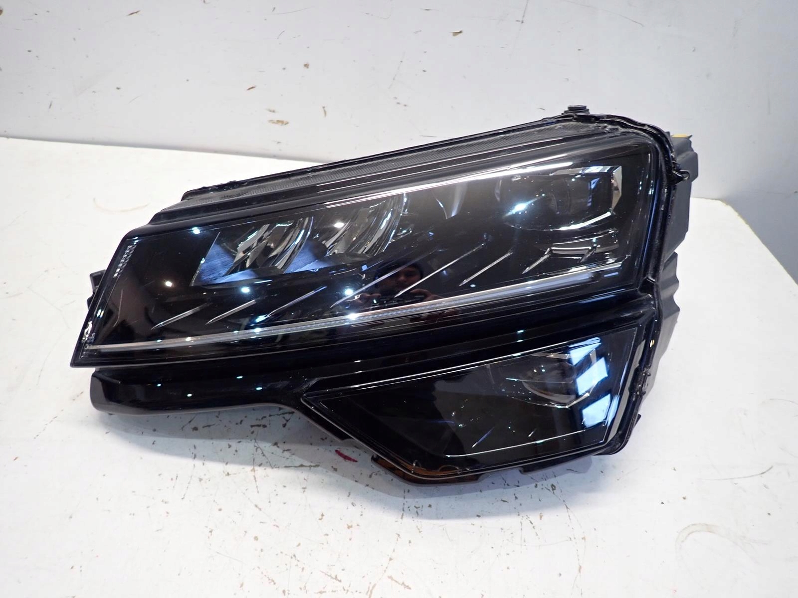 light front left SKODA KAROQ 2017- FULL LED