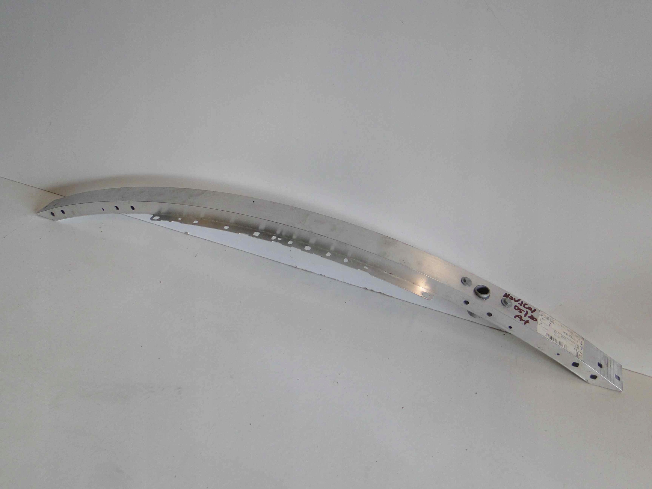 MERCEDES GLK X204 204 LIFT BELKA W ZDERZAK PRZEDNI Producent części Mercedes-Benz OE