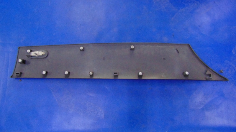 moulding side right rear part mercedes Sprinter 907 910 A9106907300
