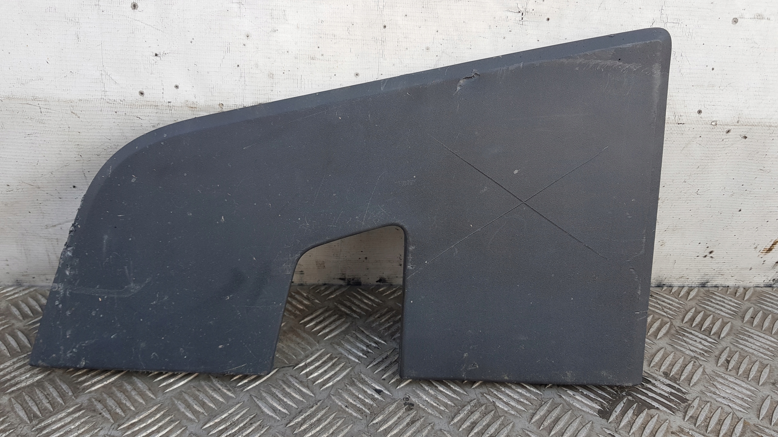 VOLVO FH13 cover spoiler grille right