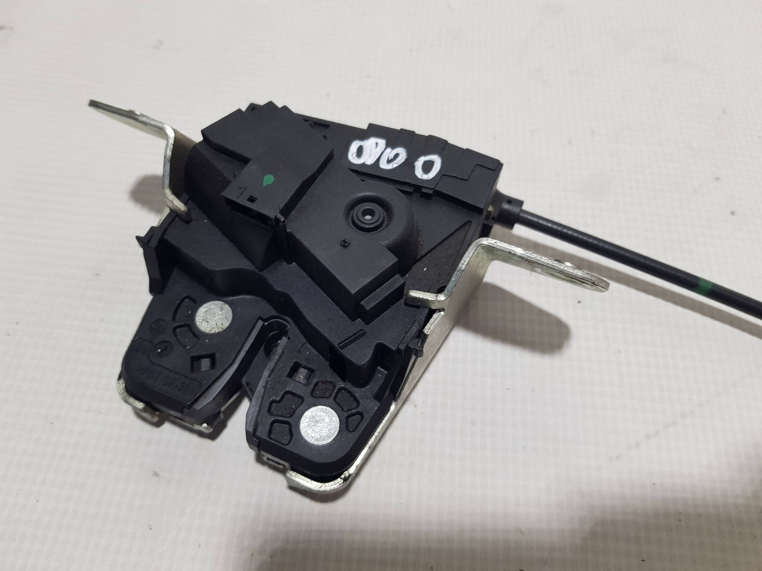 lock DOCIAG bonnet boot MERCEDES W212 W204 KOMBI