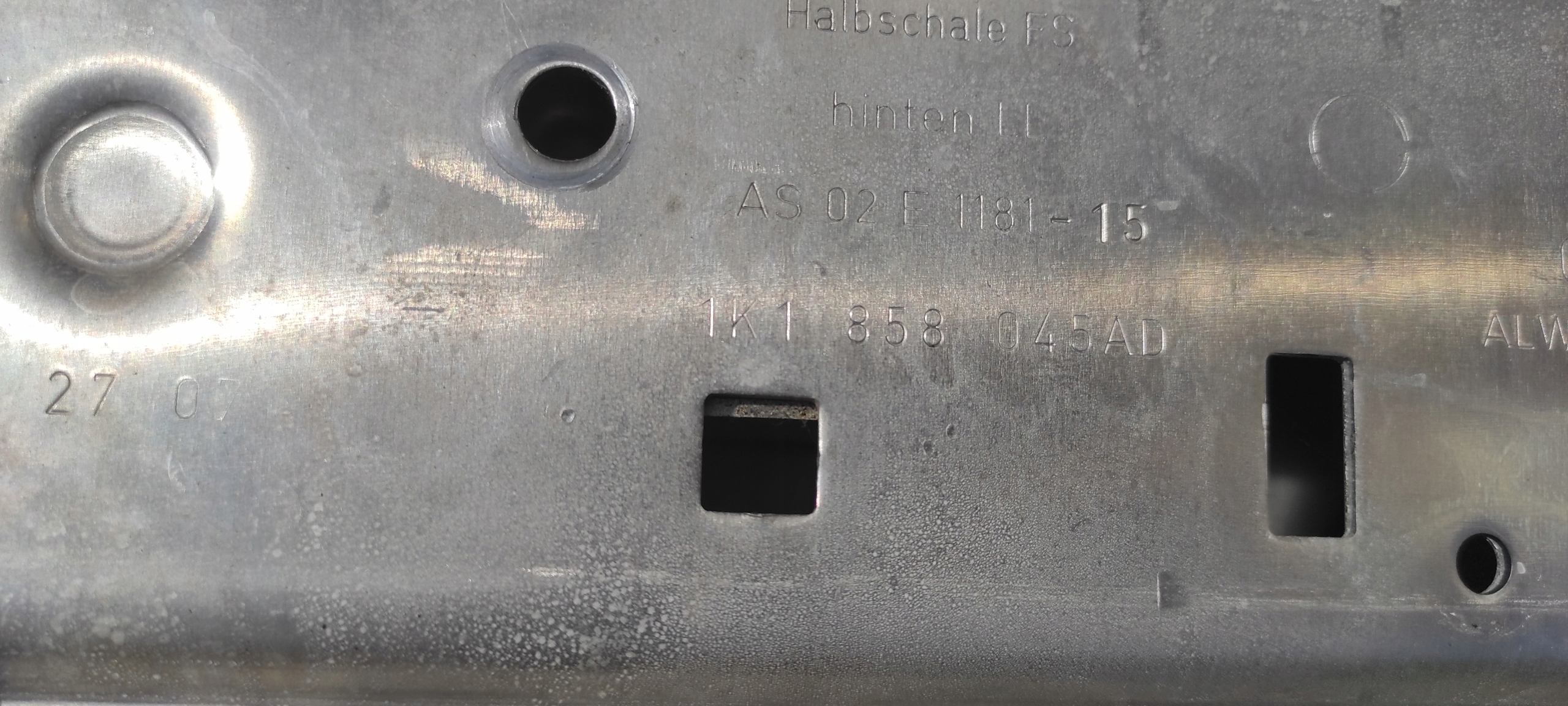 sider support of the dashboard SEAT ALTEA XL 1K1858045AD