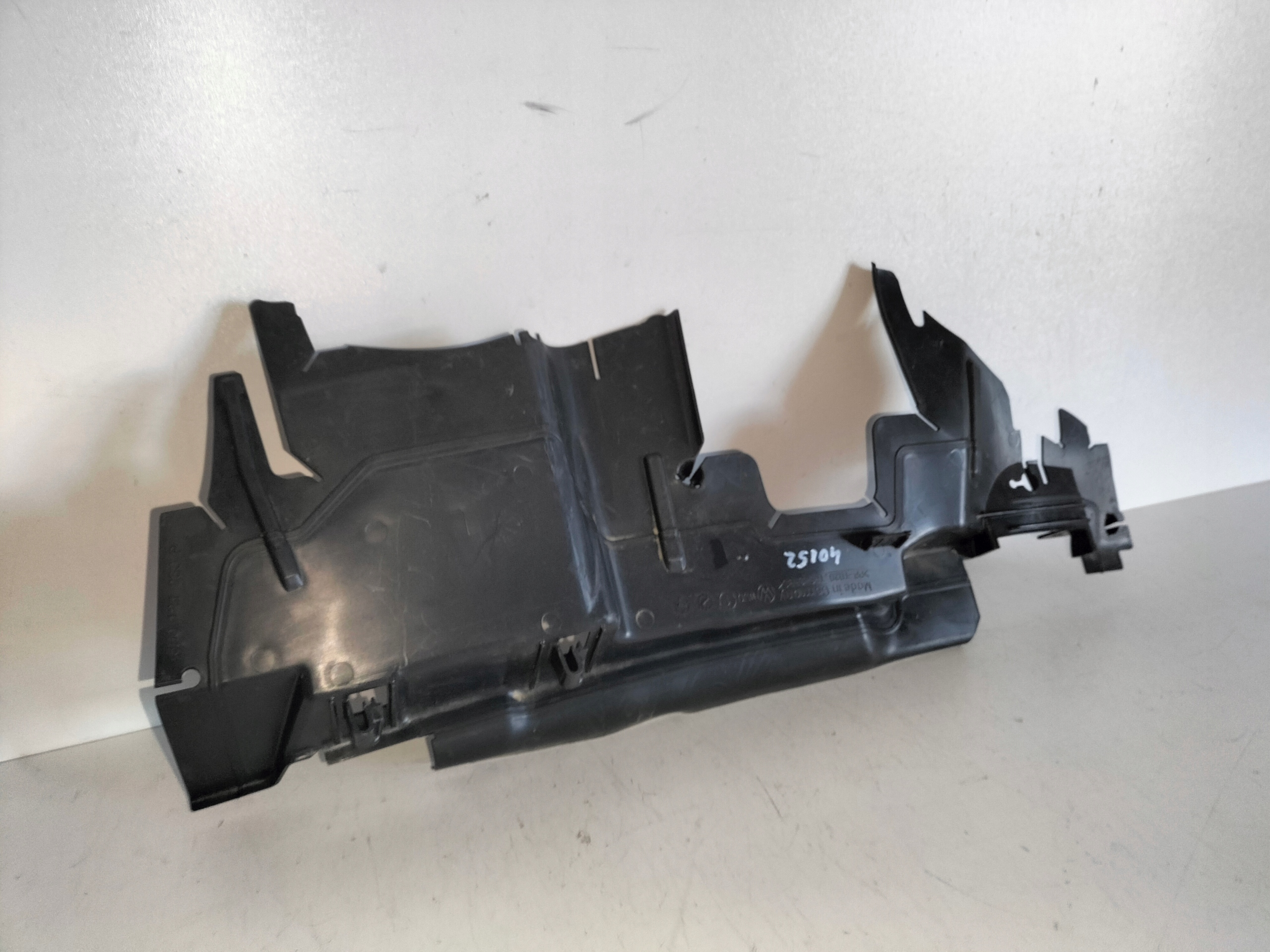 air duct air line intake front left VW GOLF 8 VIII 20
