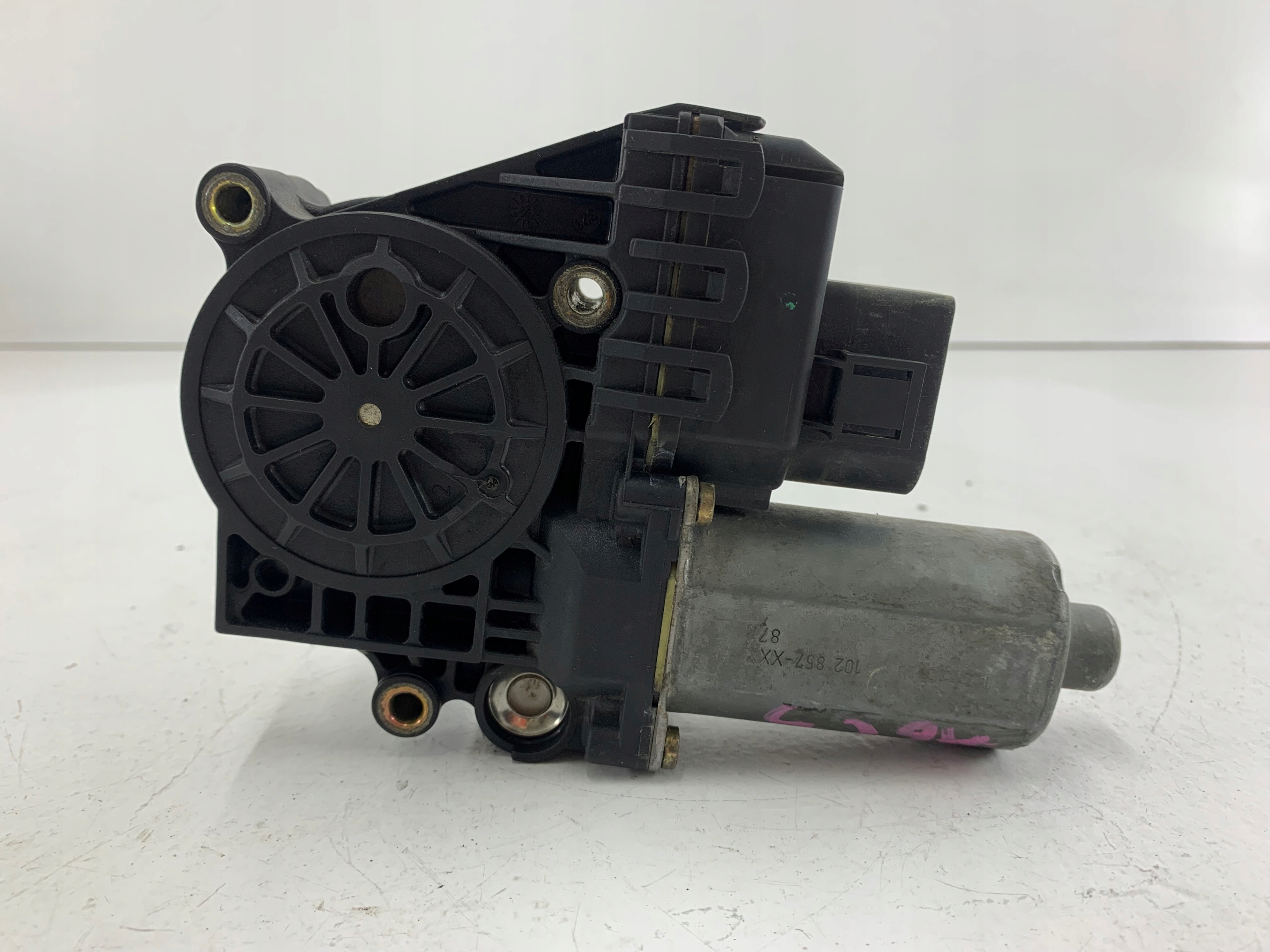 AUDI A6 C5 mini motor windows right rear part 0130821785