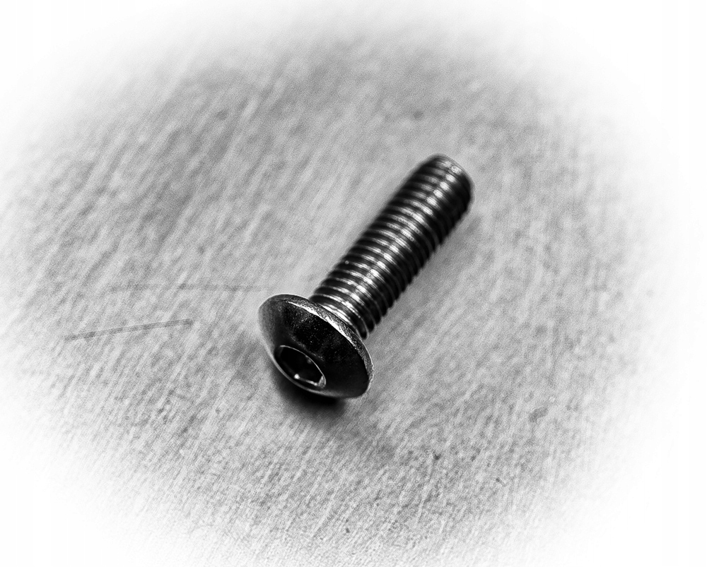 

M4x16 Śruba Kulista Imbusowa Nierdzewna 7380 (25)