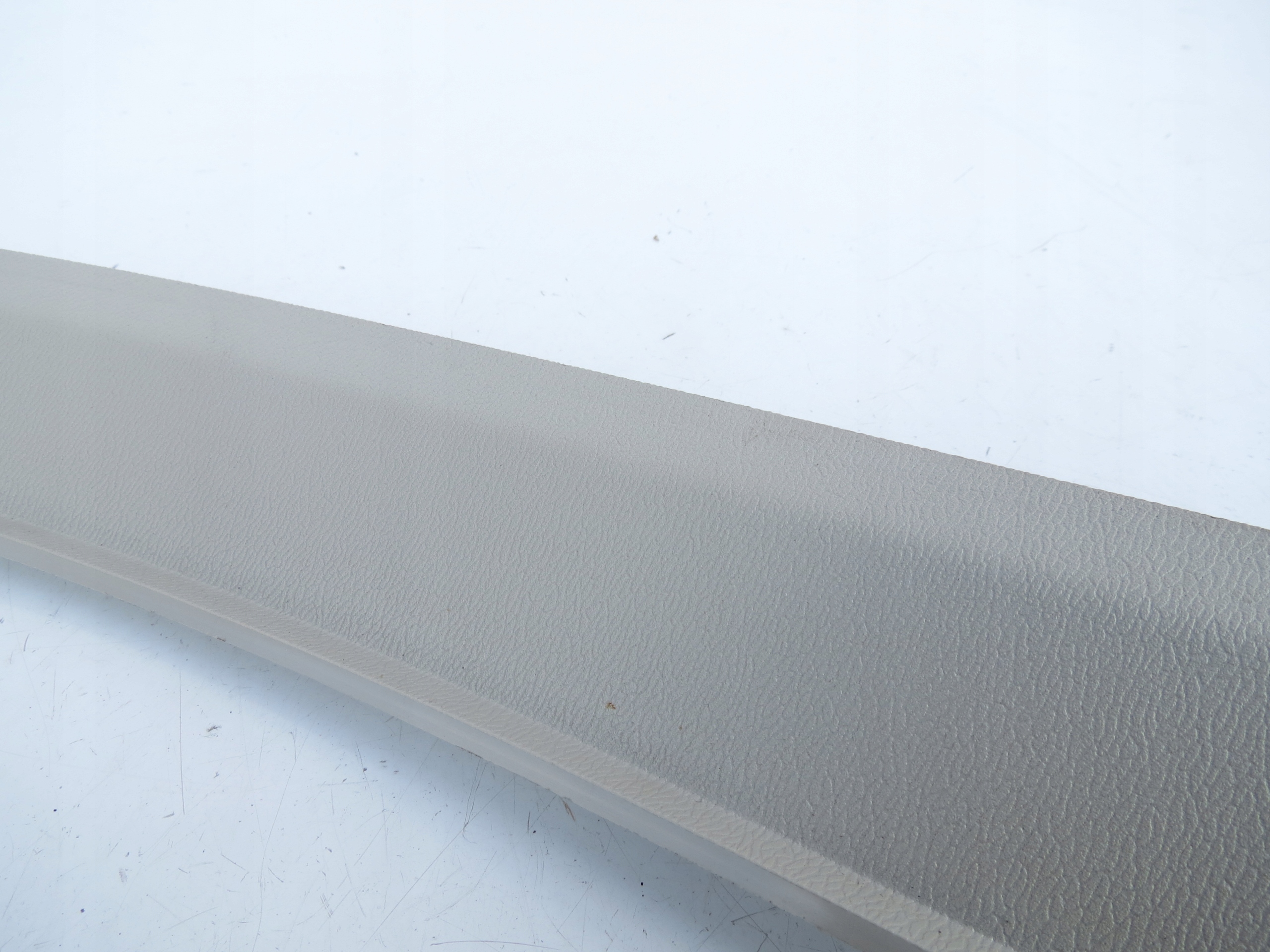 cover moulding SLUPKA A right front VOLVO XC60 II
