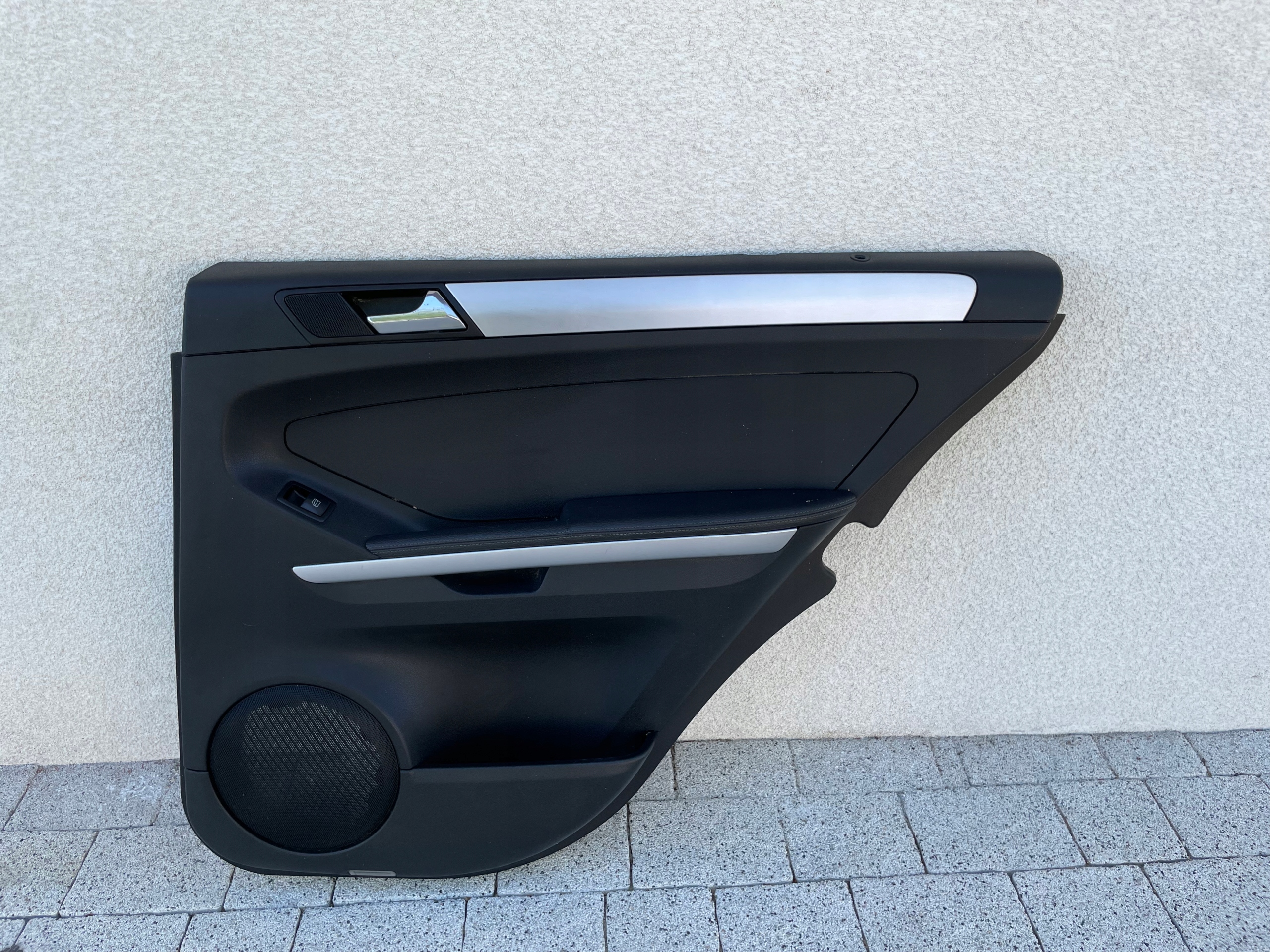 MERCEDES ML W164 side door right rear part rear EU