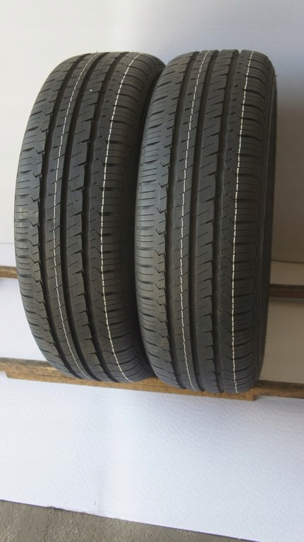 

Opony K1001 Hankook 205/65/16C nowe para Vantra Lt