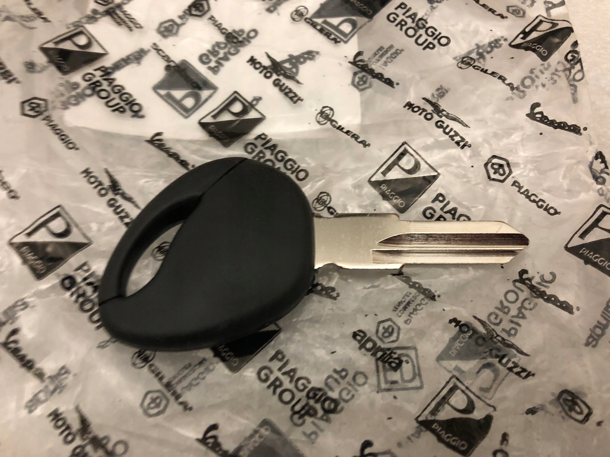 Piaggio MP3 300 Hpe Kľúč kľúčik s Immobilizérom