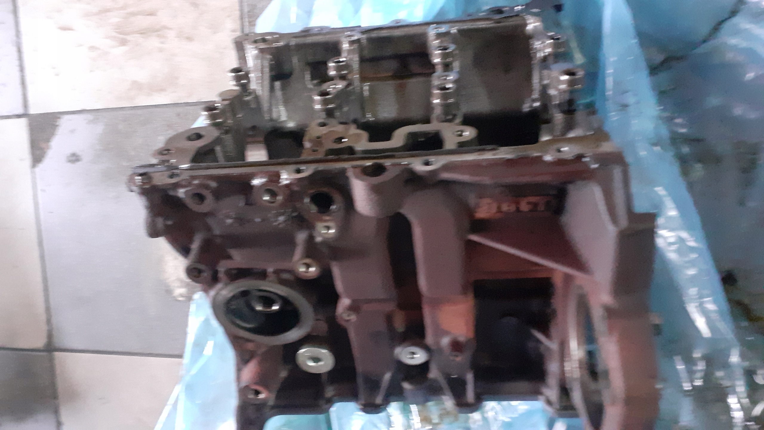 BLOK SILNIKA FORD FIESTA FOCUS 1.0 ECOBOOST CM5G