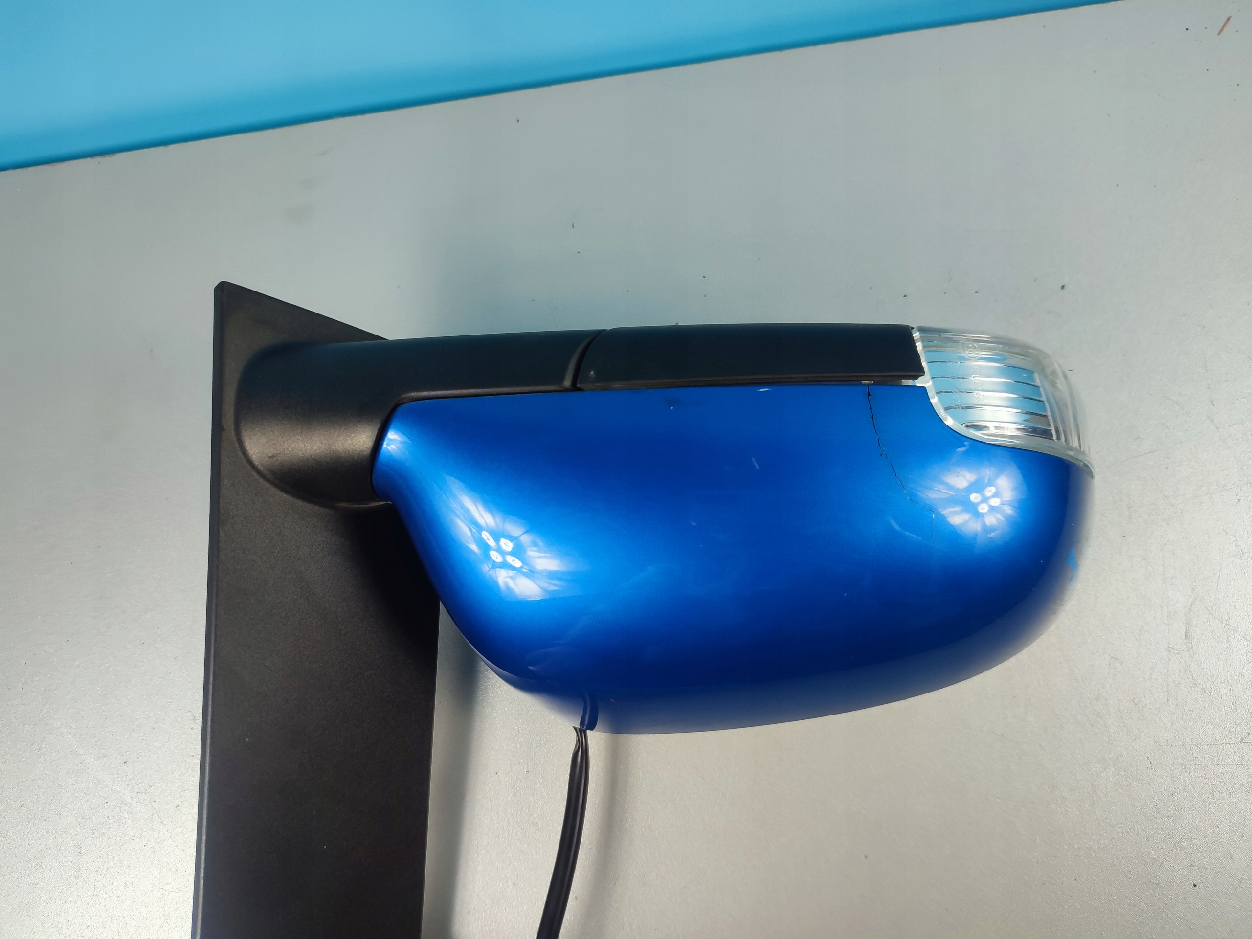 mirror right VW TOURAN and 2003- 6 PIN blue