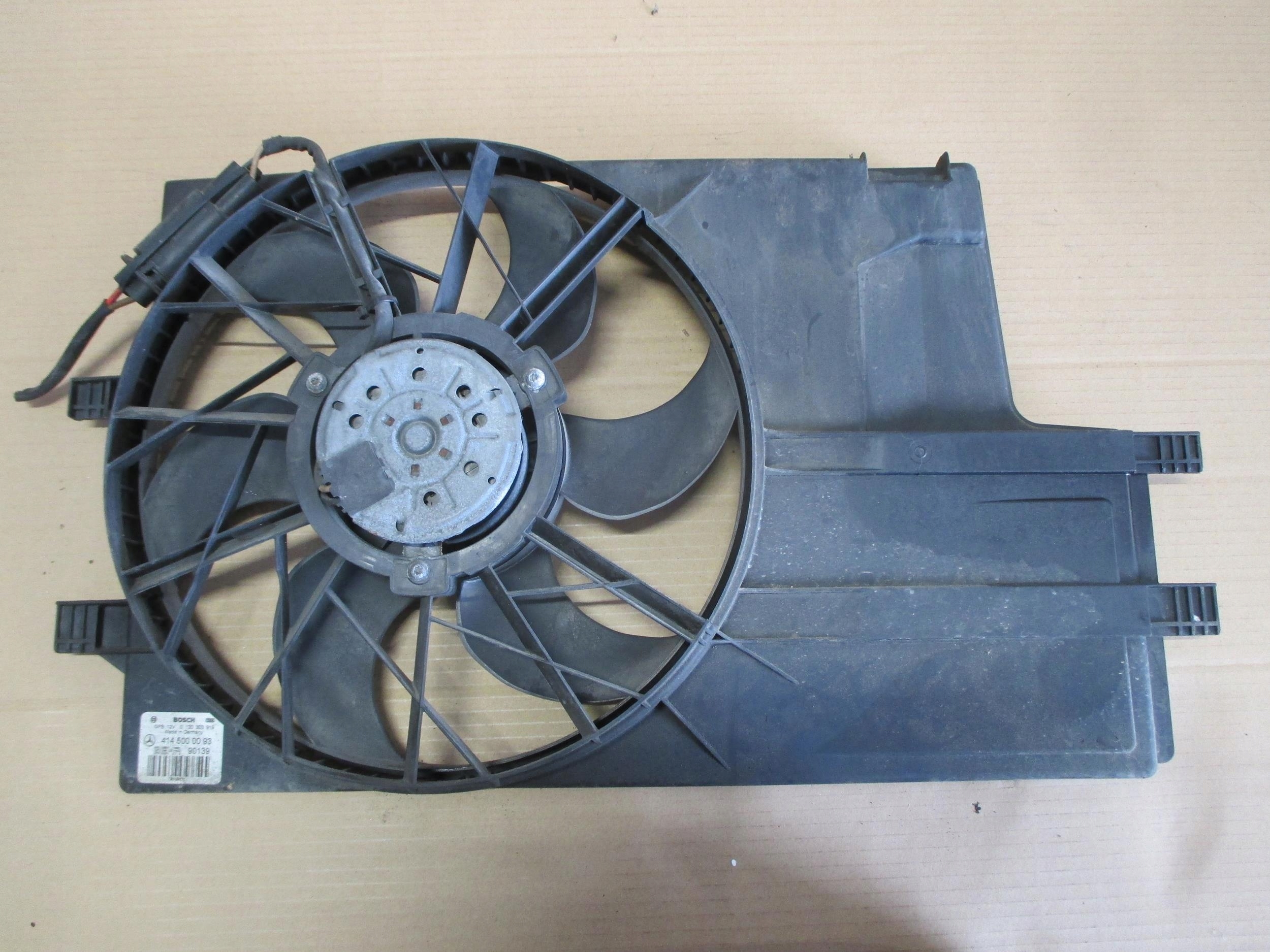 MERCEDES VANEO 1.7 CDI 01- WENTYLATOR CHŁODNICY