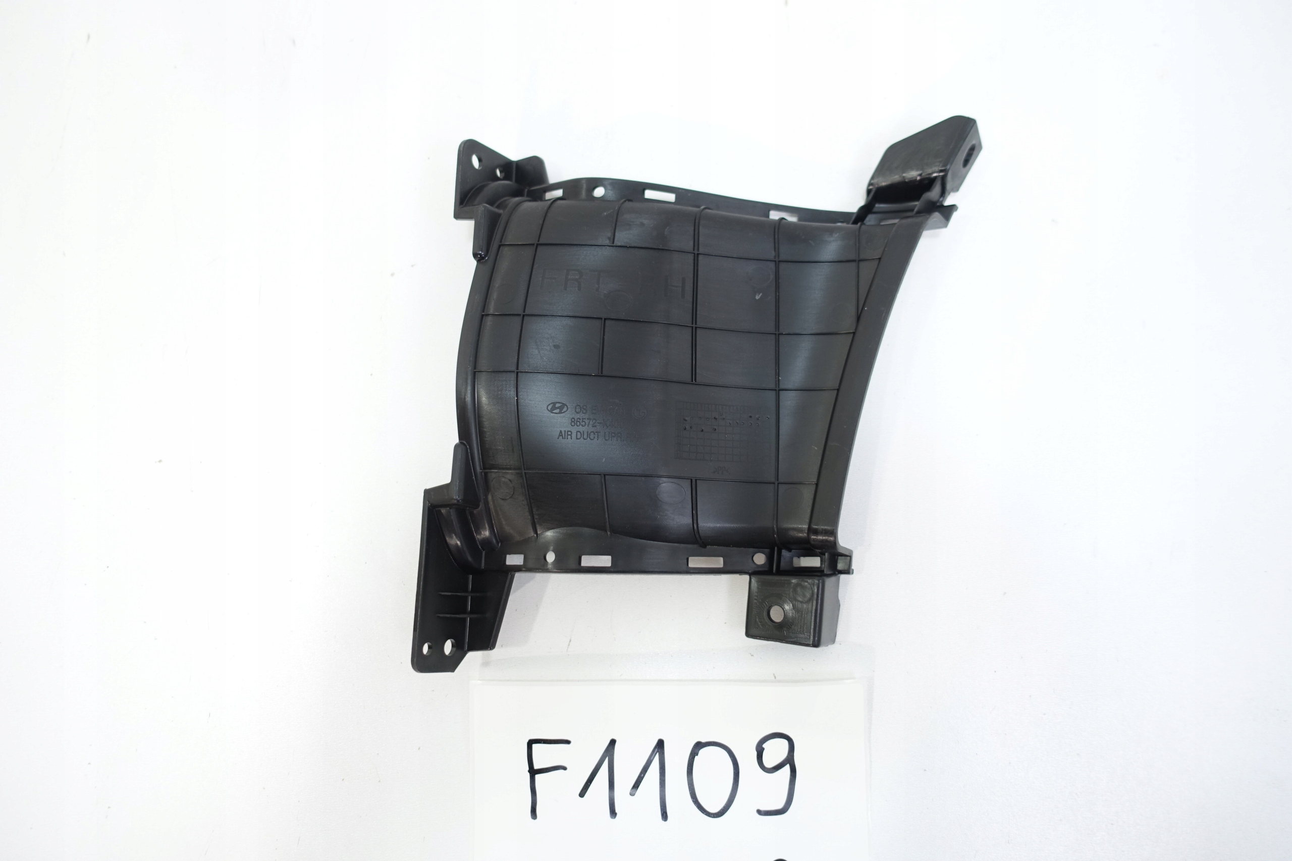 HYUNDAI KONA 2017- EV intake air right 86572-K4001