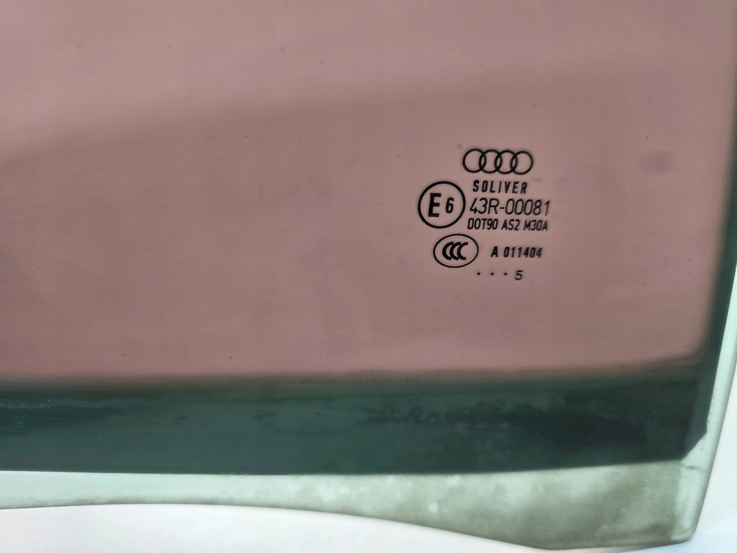 window door right rear part AUDI A4 B7 8E9 AVANT 2005 ROK FOLIA