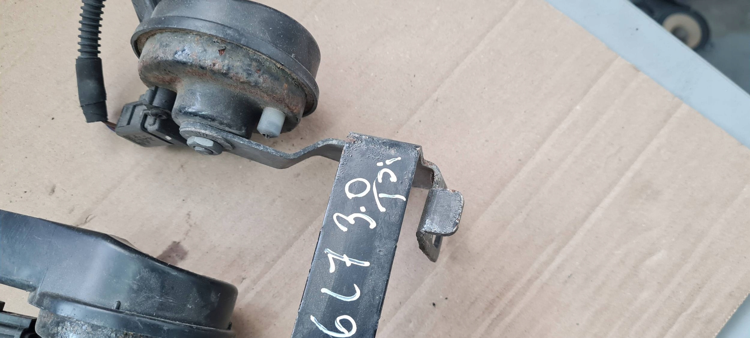 A7 4G KLAKSON KLAKSONY front bracket 4G0951209A A6 C7 4G