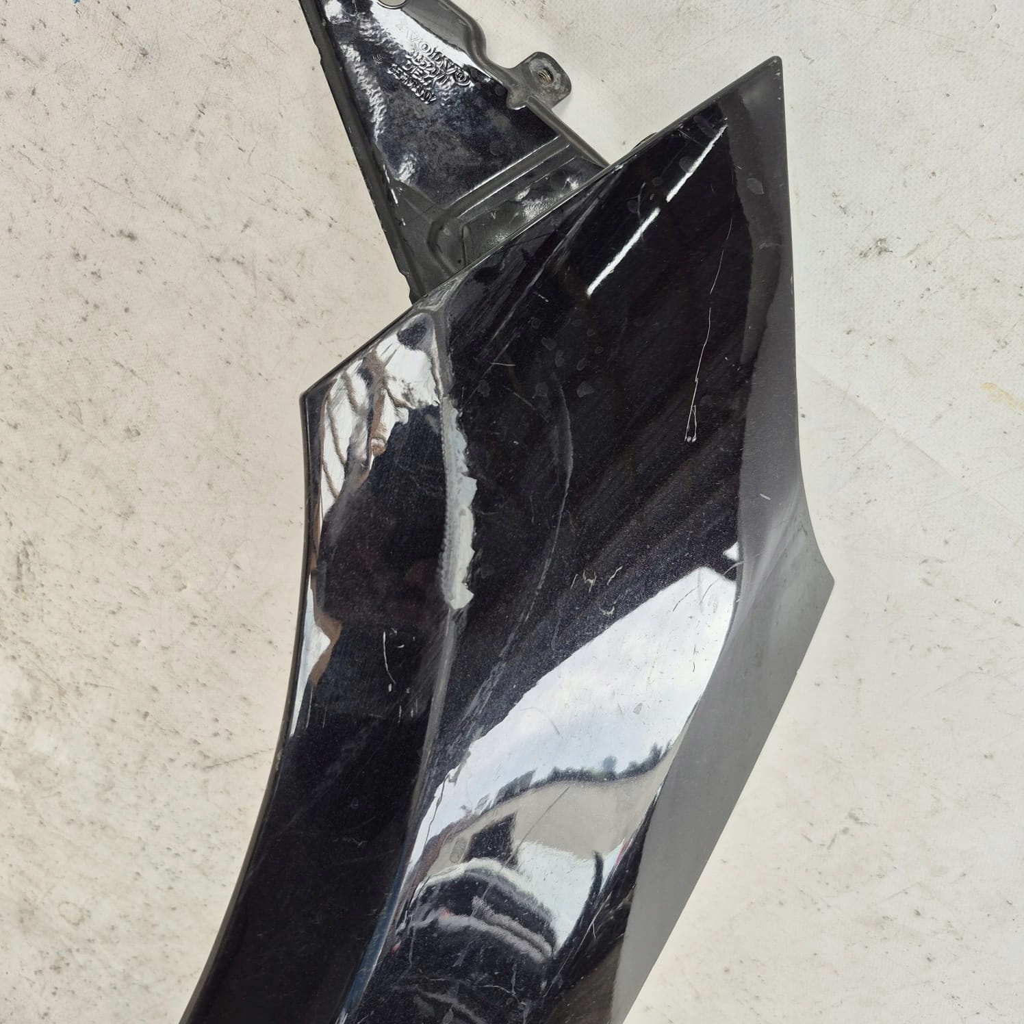 VOLVO V60 and 1 S60 II 2 10-13 fender front front left
