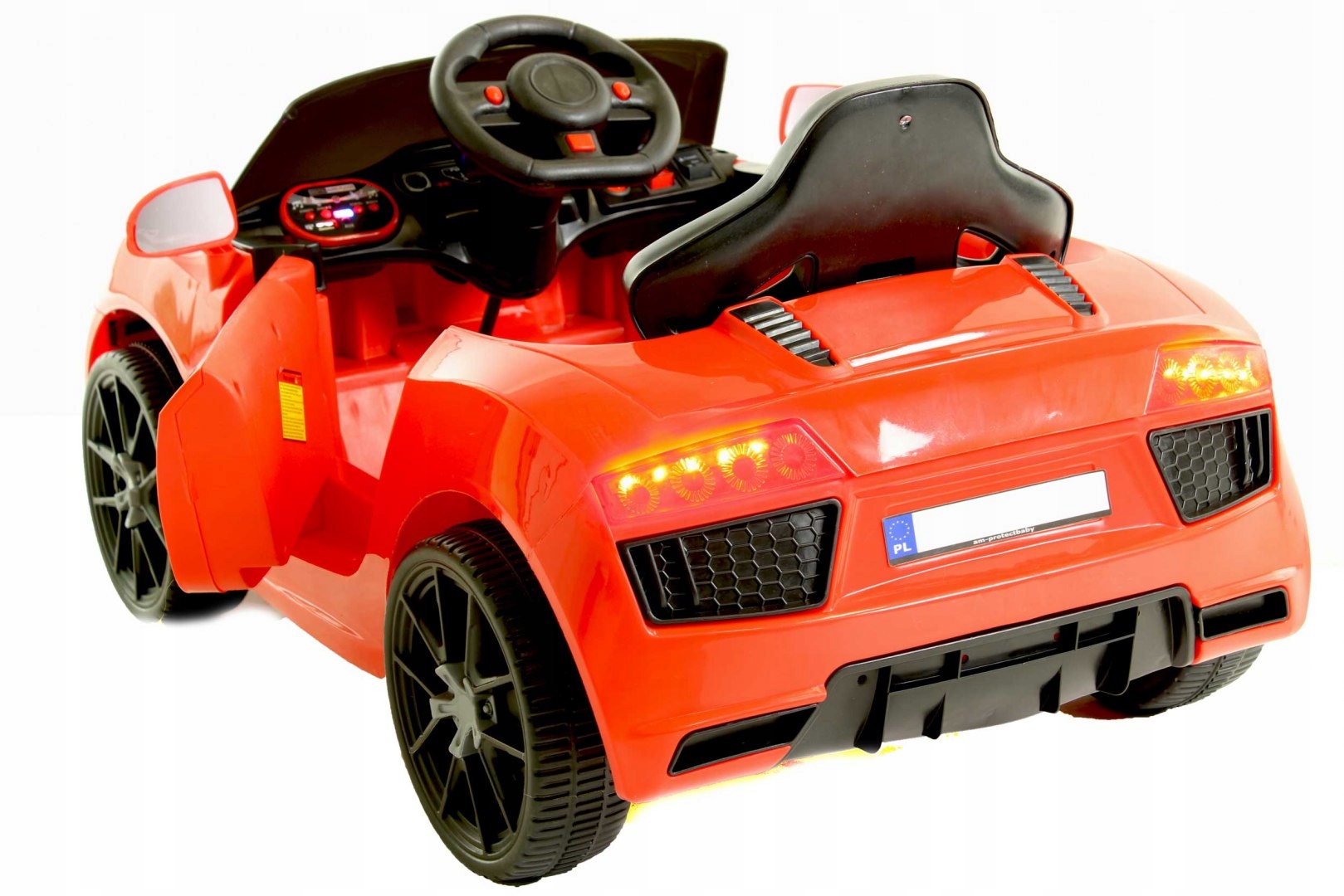 AUTKO AUTO NA AKUMULATOR PILOT DLA DZIECI CABRIO Kod producenta DD