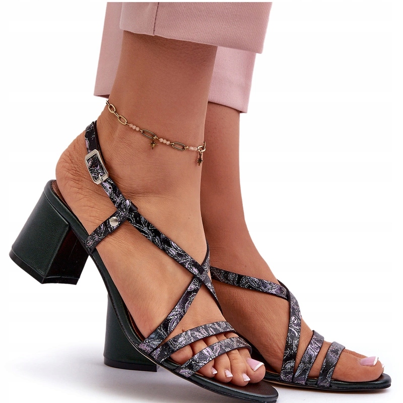 Kožené Sandály Na Nízkém Podpatku Maciejka 06653-09 Tmavě Zelené 40