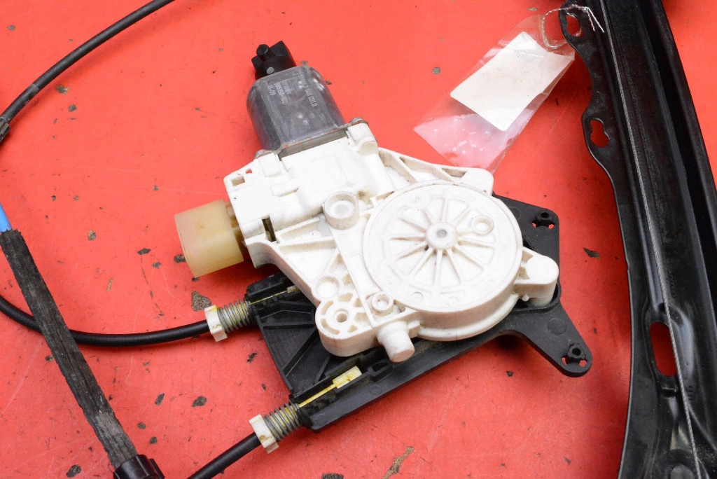 window regulator left front EU 7326327 BMW 4 F36 13-17