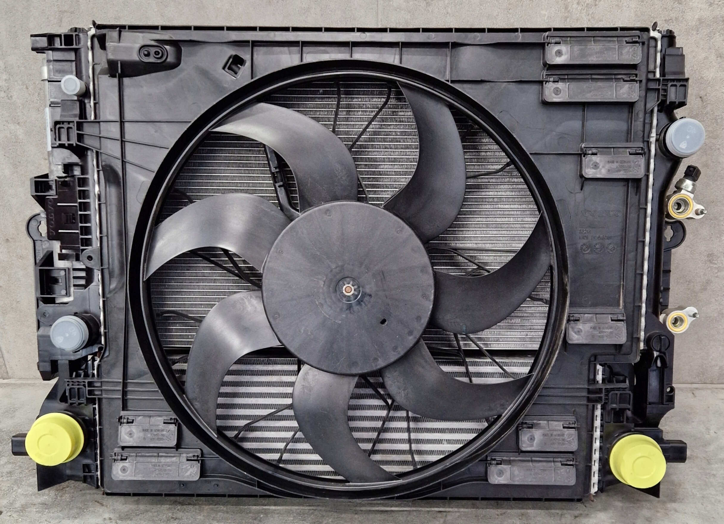 KOMPLET CHŁODNIC VOLVO XC90 II 2015-