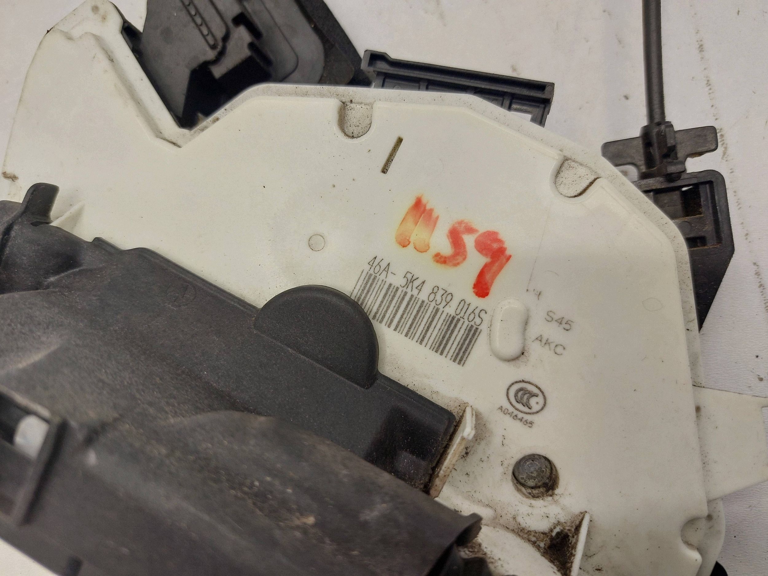 VW GOLF VII PASSAT B8 lock door right rear part 5K4839016S