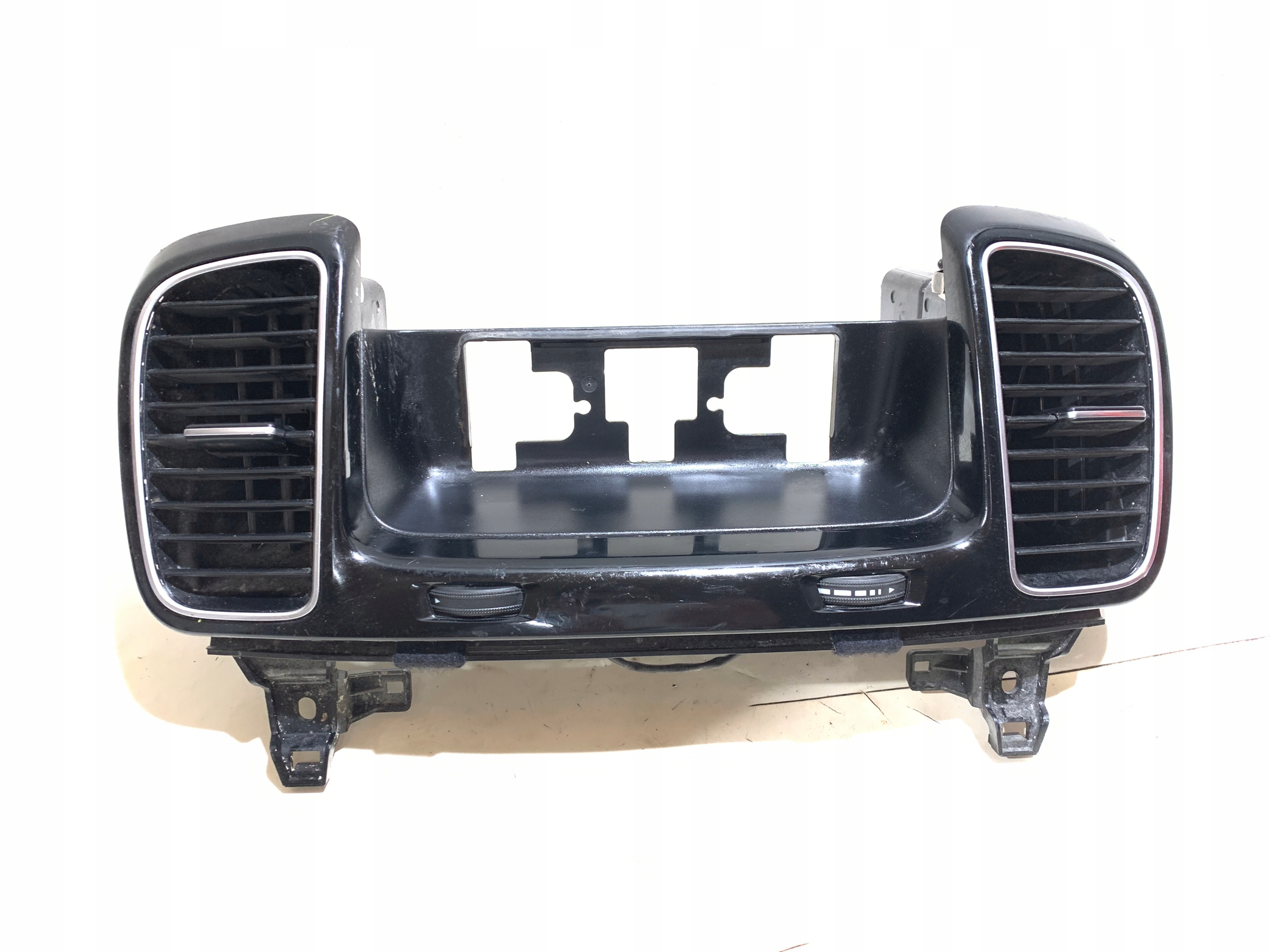 A1668303500 - Вентиляционные решетки MERCEDES GLE W166 1668303500