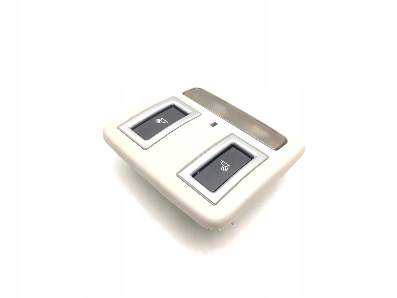 jaguar XE лампочка Обшивка потолка задняя 2015 4/5dr GX73-13776 1503020141