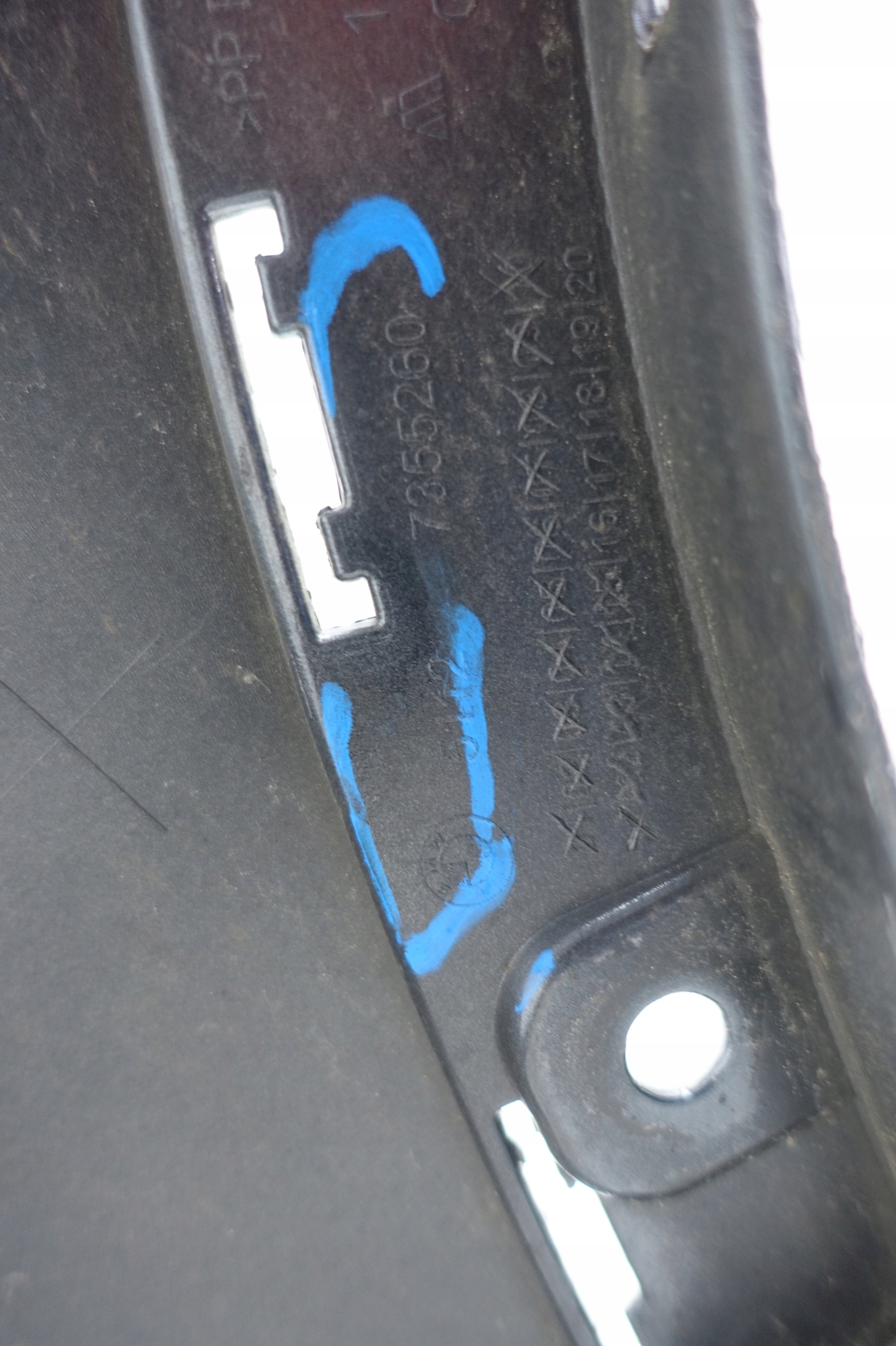 BMW X1 F48 2015- bumper rear part rear 7355260