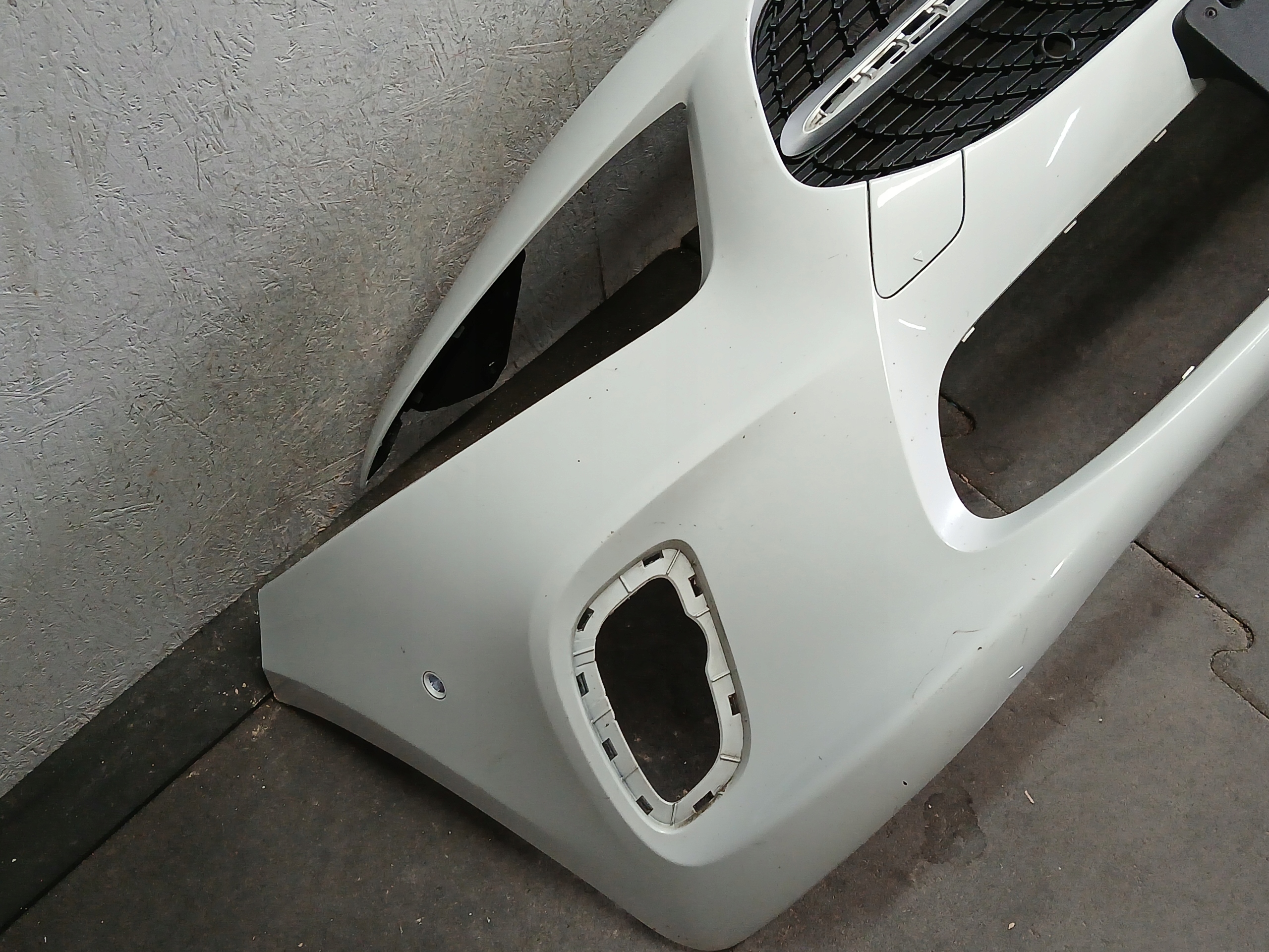 bumper front MERCEDES A KLASA W177