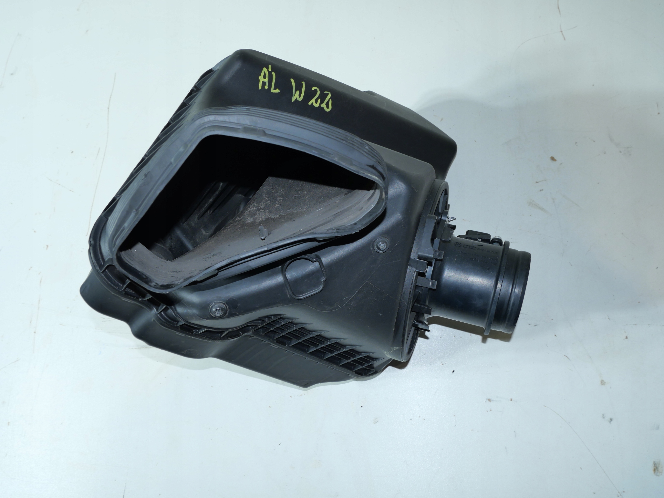 AUDI Gehäuse filter luft 059906461N