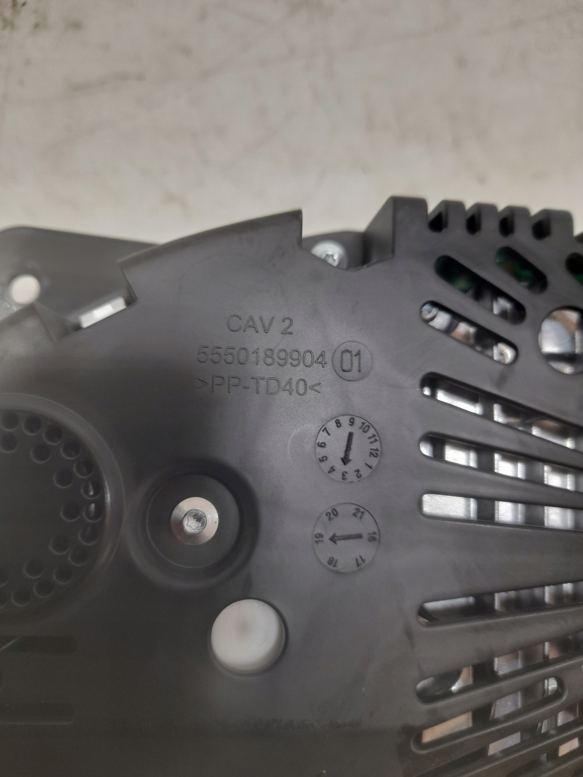 WRANGLER JL 18- спидометр часы 68377790AE 2.2d