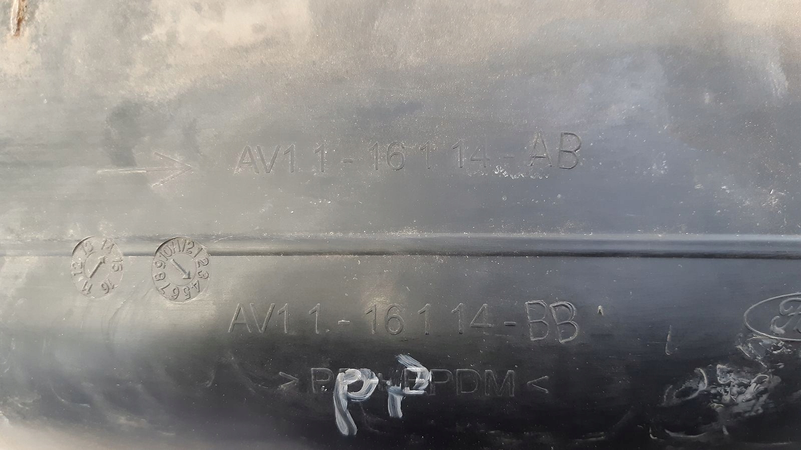 mudguard front front right Ford B-MAX 1,0 Ecoboost