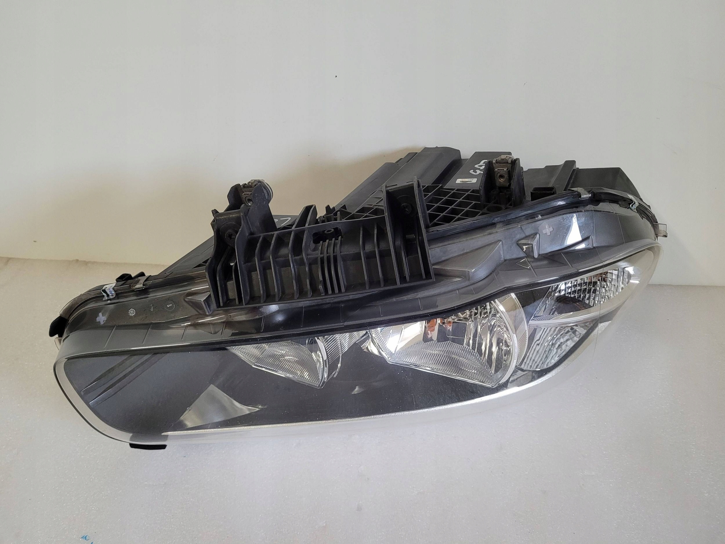 фара правая BMW 2 F45 F46 7422574 оригинал oem