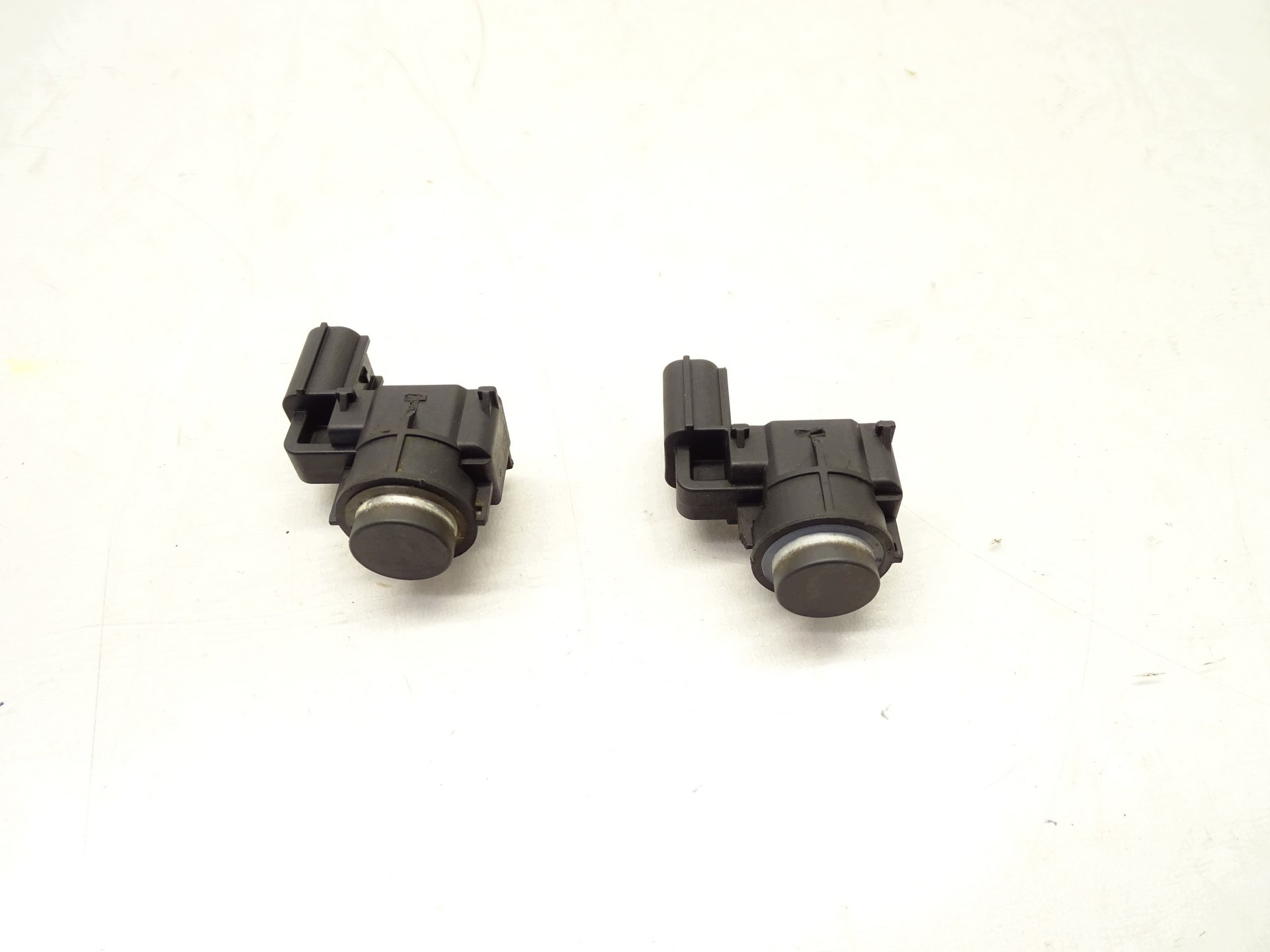 Sensor Parken PDC vorne HONDA JAZZ V 39680-T24-P010