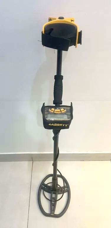 WYKRYWACZ METALU GARRET ACE 400I