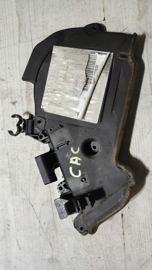 Couvercle carter distribution 1.6 HDI Citroen C4 Cactus Lift