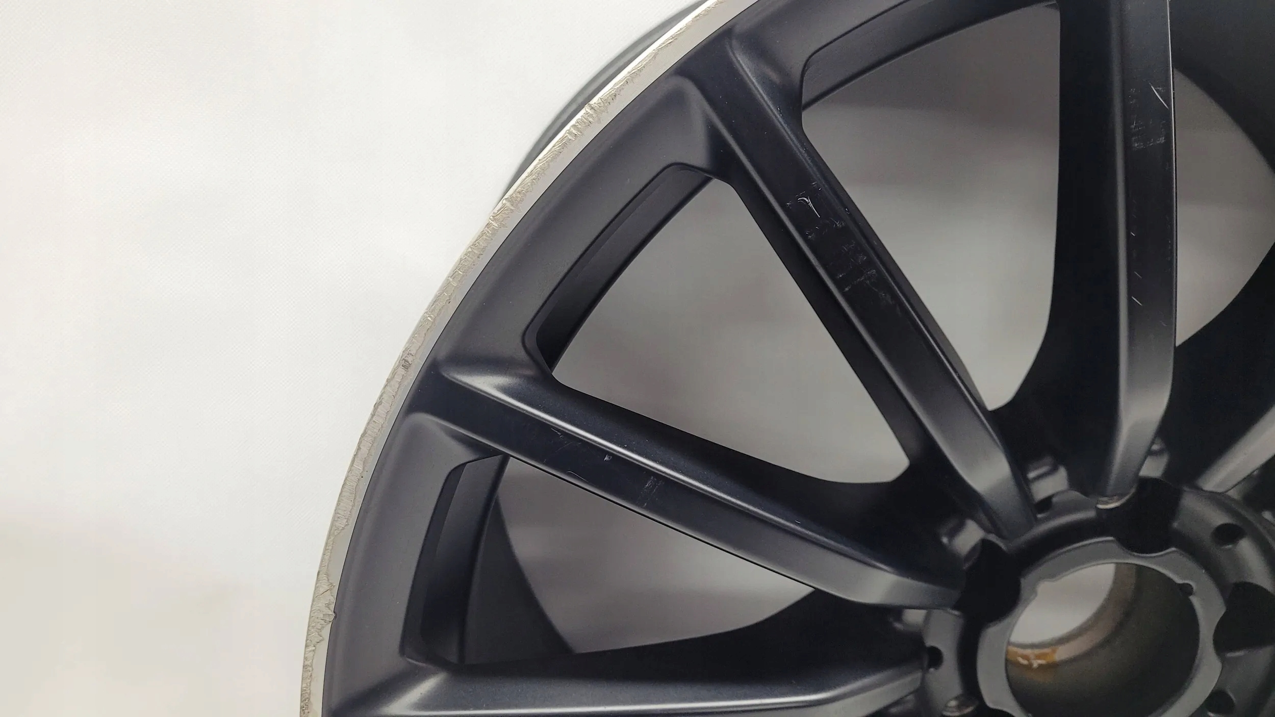 MERCEDES AMG GT W290 FELGA ALUMINIOWA 20 A2904010700 FV Rozstaw śrub 5x112