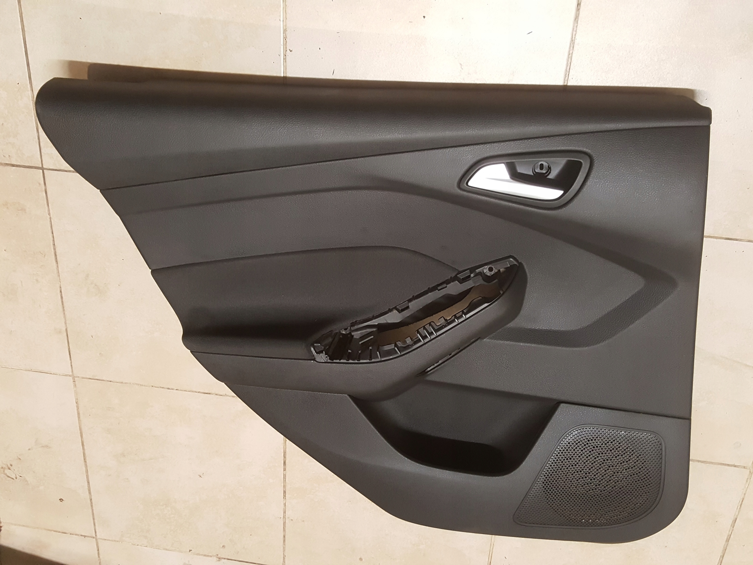 side upholstery door left rear part FORD FOCUS III MK3 OE EU