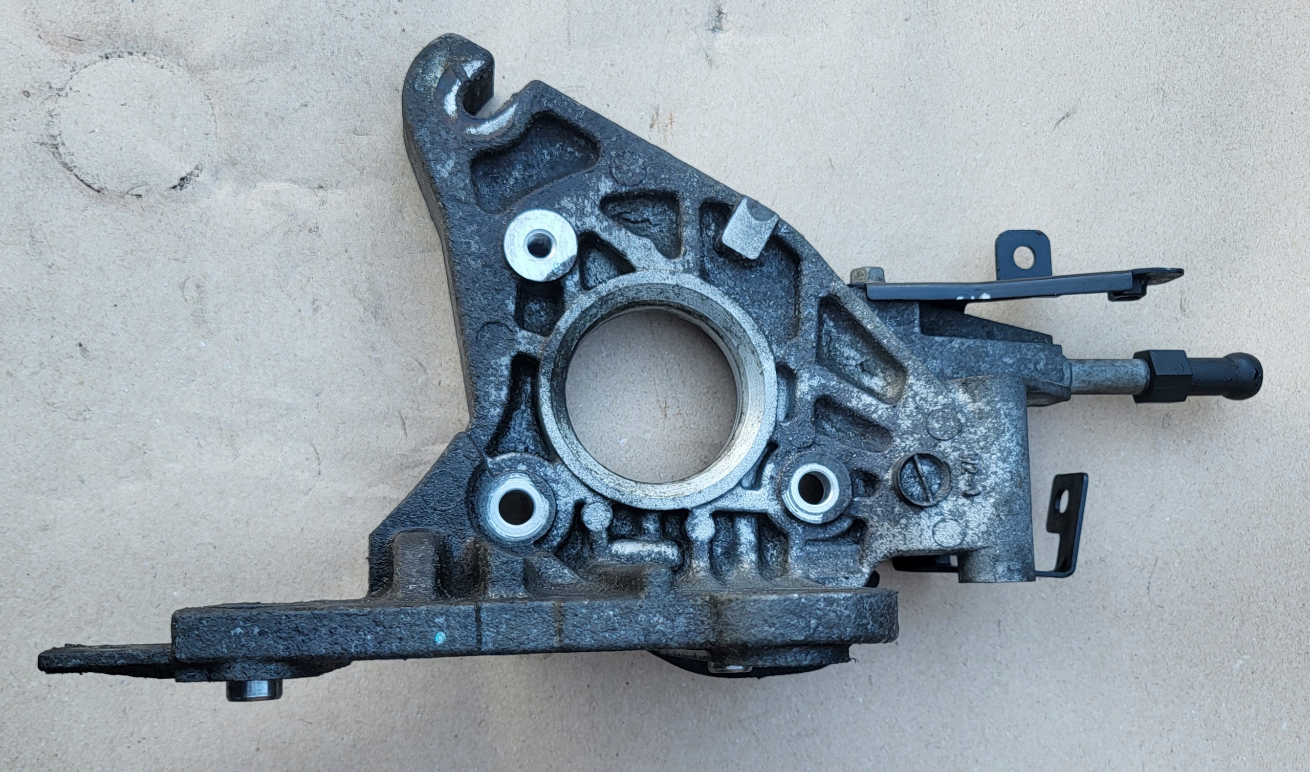 console holder engine mount HYUNDAI TUCSON III 3 KIA SPORTAGE IV OE EU