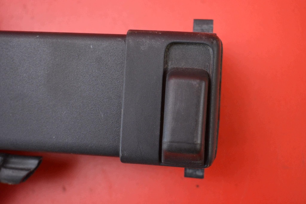 blinds boot 39860407 VOLVO V50 LIFT 07-12