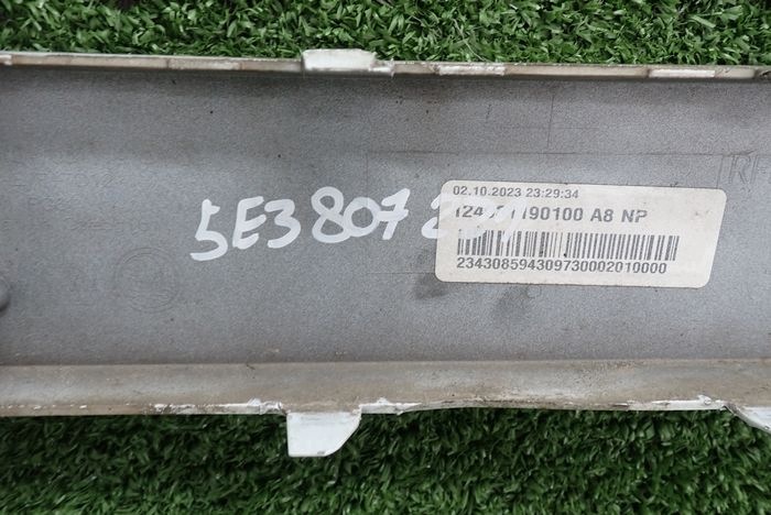 SKODA OCTAVIA IV 19-23 Frontstoßstange vorne