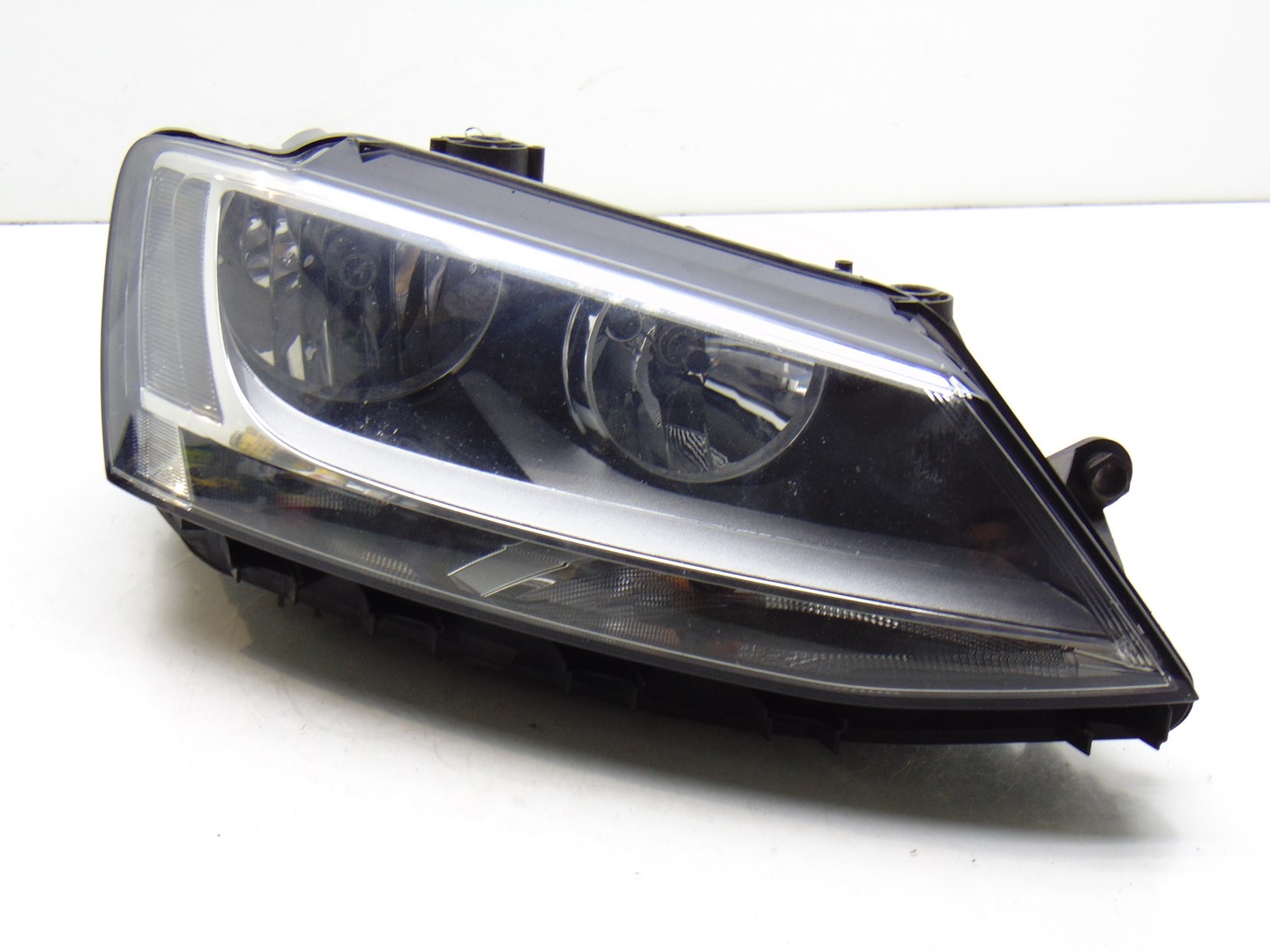 ФАРИ ФАРА ПРАВА ПЕРЕД VW JETTA VIc A6 10- UK