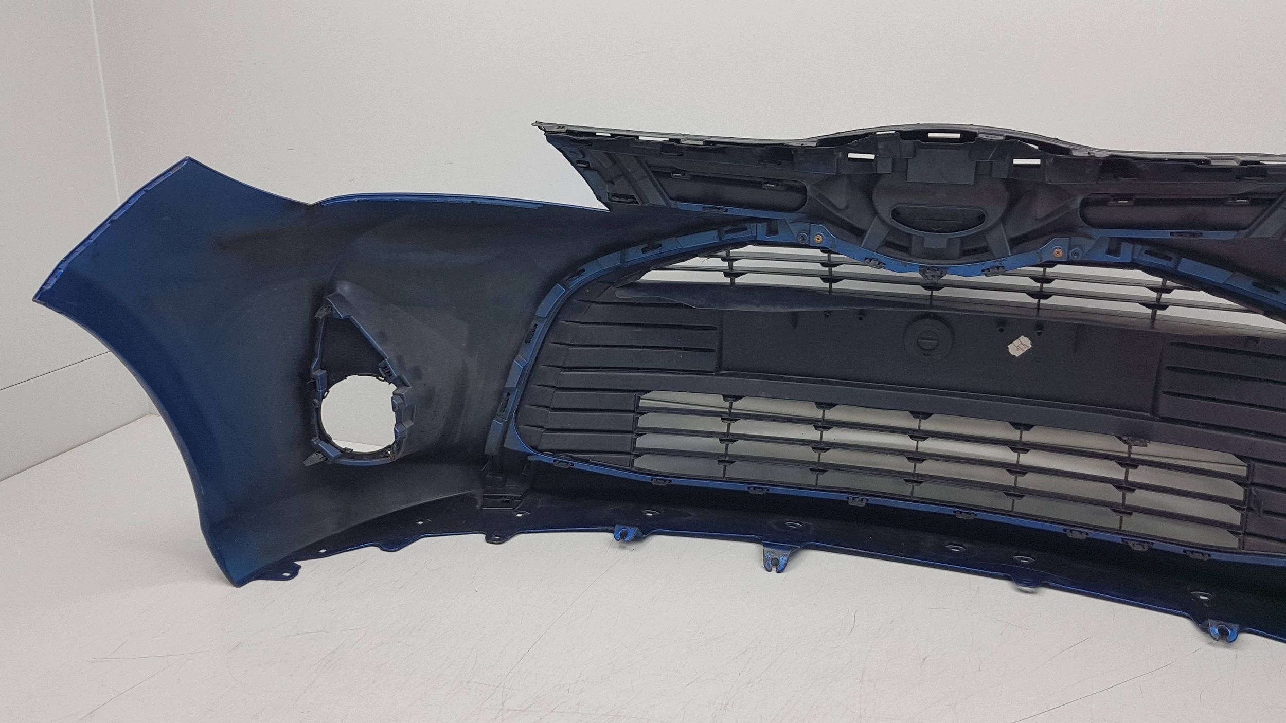 TOYOTA YARIS 3 III 2014 - bumper front 53102-od040