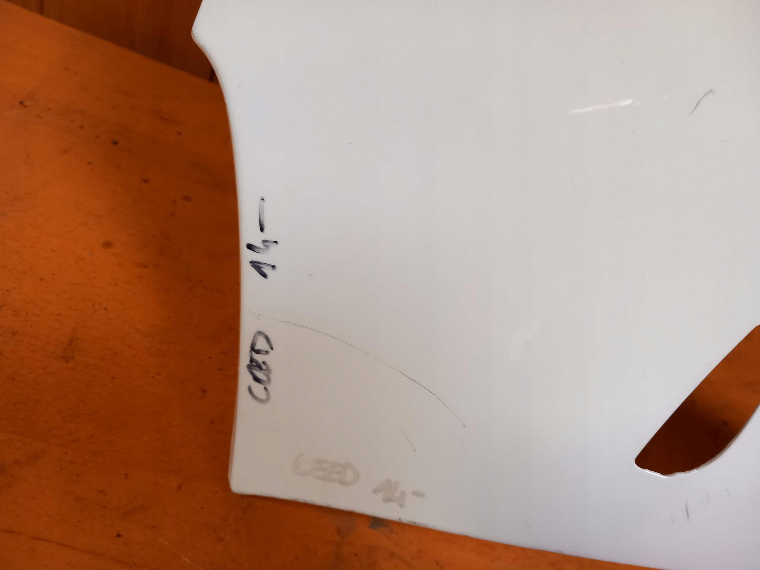 fender right front KIA CEED II 12-18