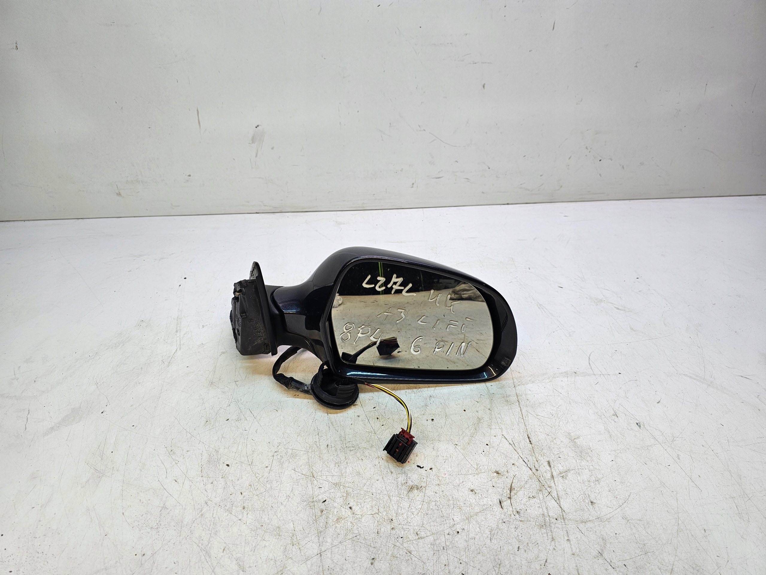 mirror right front AUDI A3 8P4 LZ7L 6 PIN UK