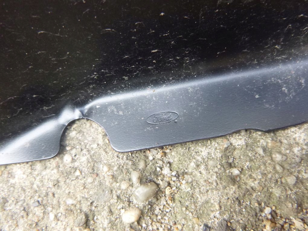 FORD FIESTA MK8 2017- threshold right elbow