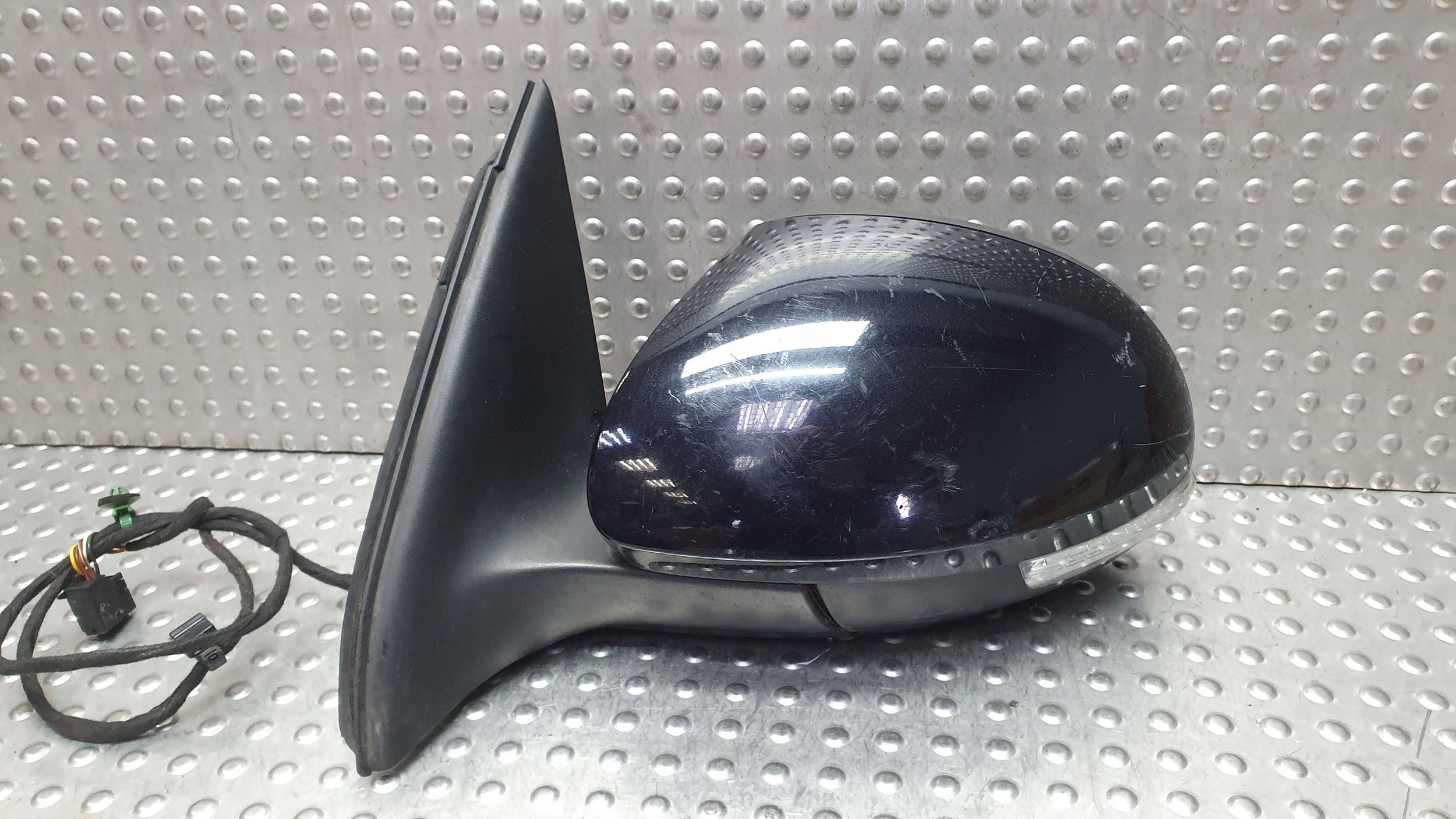 mirror left VW TIGUAN 5N0 07- 5N1857501AE