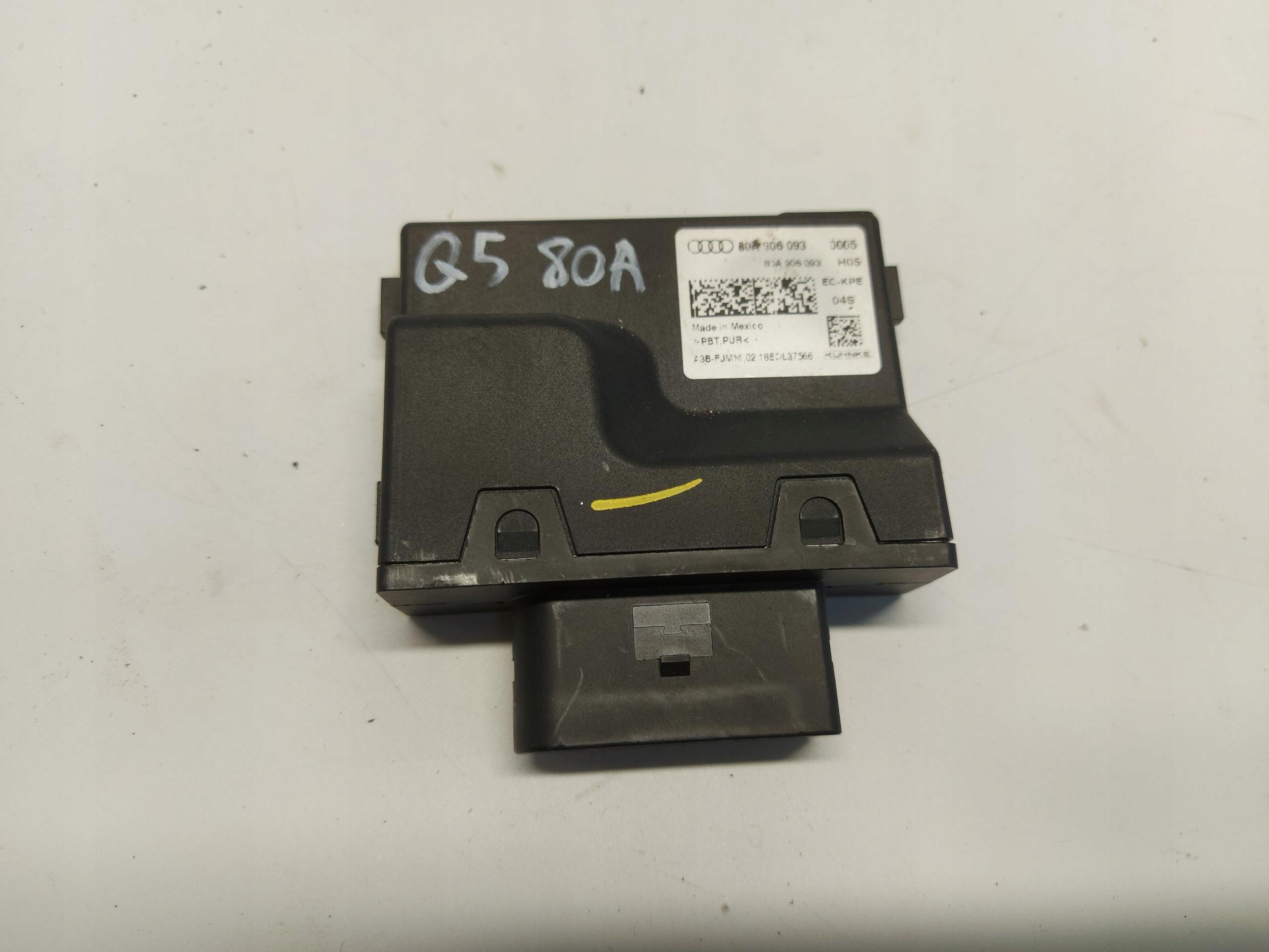 Audi Q5 80A 45 TFSI module control unit POMPY 80A906093