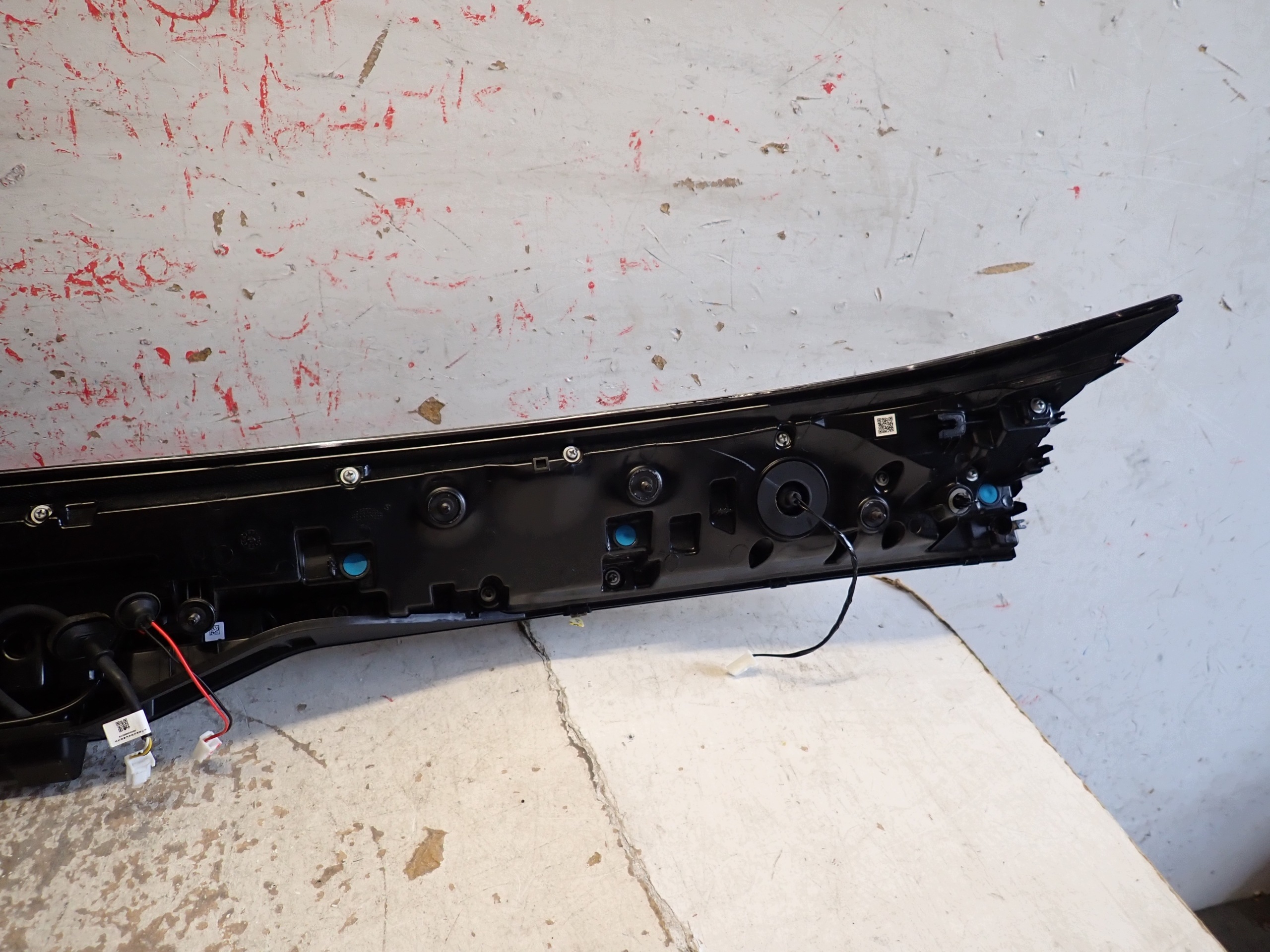 light rear part cap MG4 MG 4 2022- 10976795